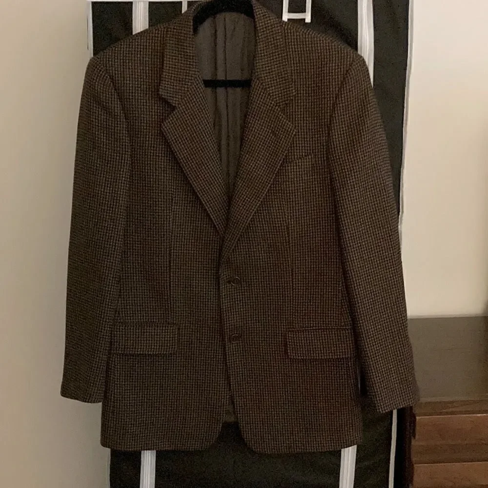 Valentino NWOT Mens Brown Houndstooth Wool Sport Jacket. Size 40R. - Picture 2 of 11